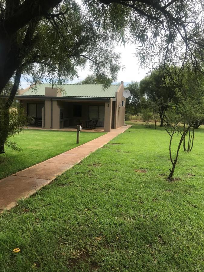 Selons River Lodge Rustenburg Bagian luar foto