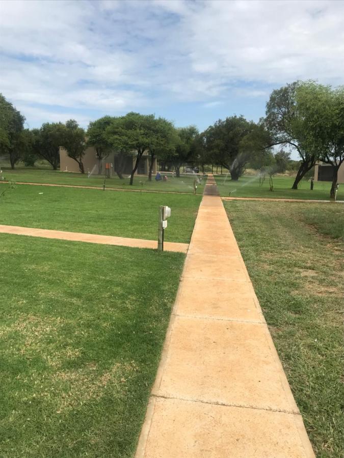 Selons River Lodge Rustenburg Bagian luar foto