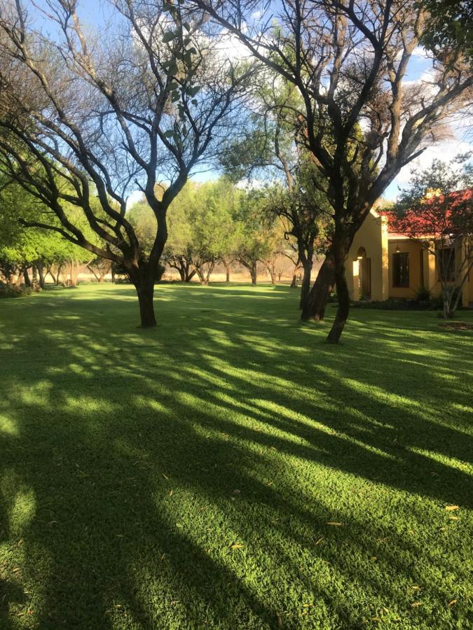 Selons River Lodge Rustenburg Bagian luar foto