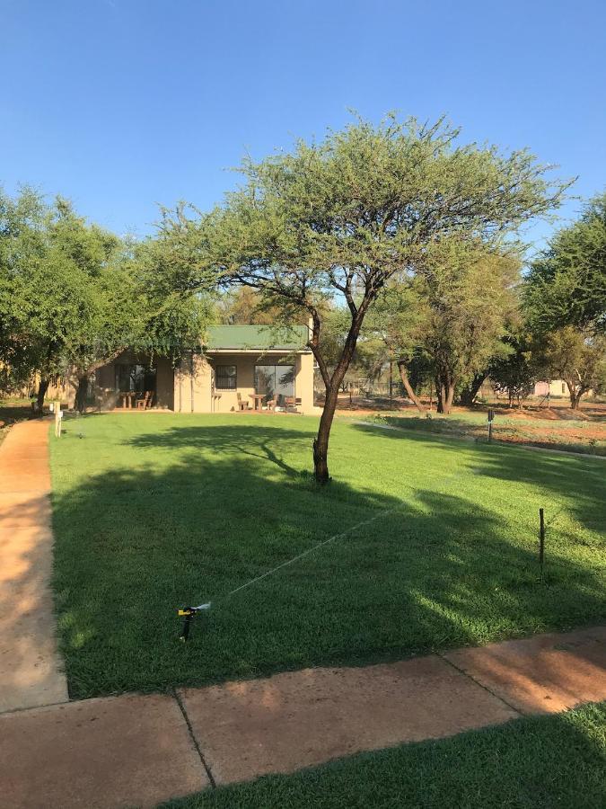 Selons River Lodge Rustenburg Bagian luar foto